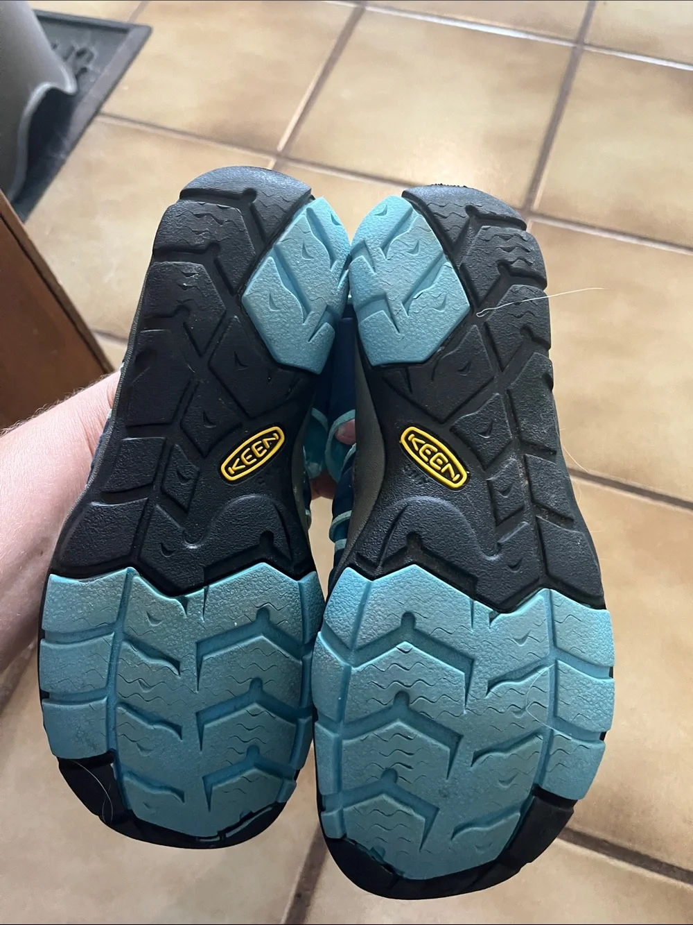 Keen durable closed